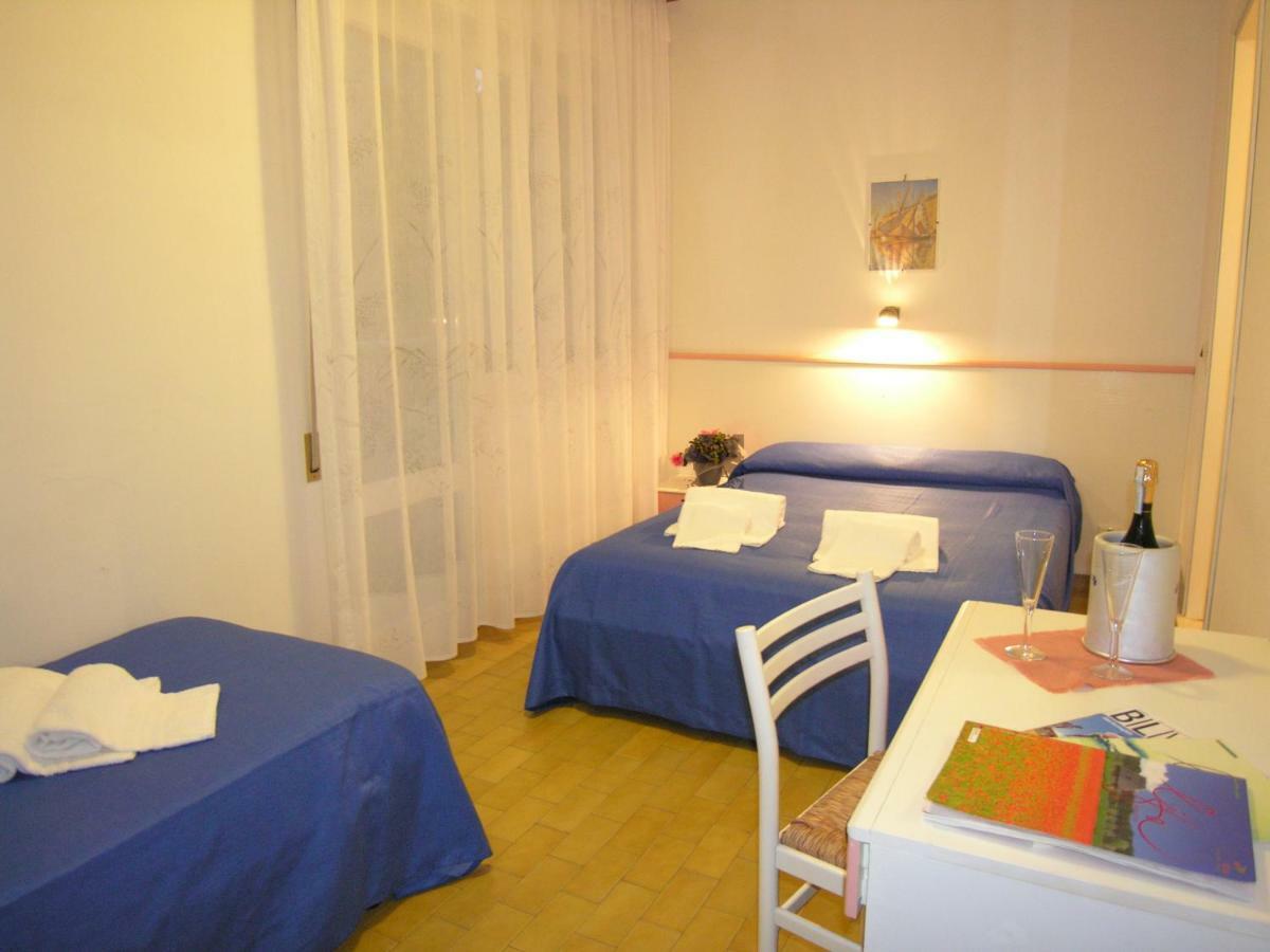 Hotel Garni Tahiti Bibione Ngoại thất bức ảnh